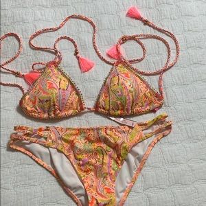 NWT Victoria Secret bikini set